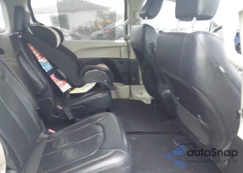 2018 Chrysler Pacifica Touring L z USA, uszkodzony, nr VIN 2C4RC1BG4JR148898